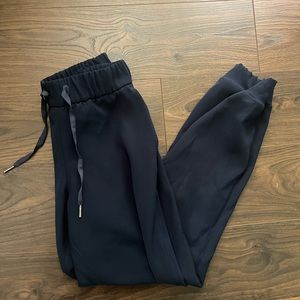 navy blue lululemon joggers